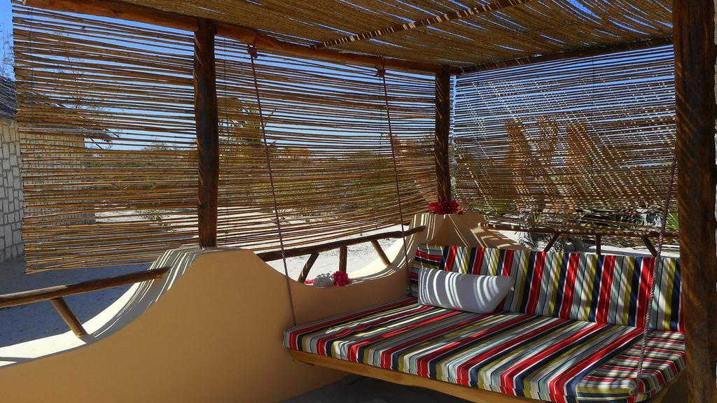 Laguna Blu - Resort Madagascar Andavadoaka エクステリア 写真