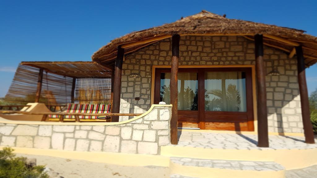 Laguna Blu - Resort Madagascar Andavadoaka エクステリア 写真